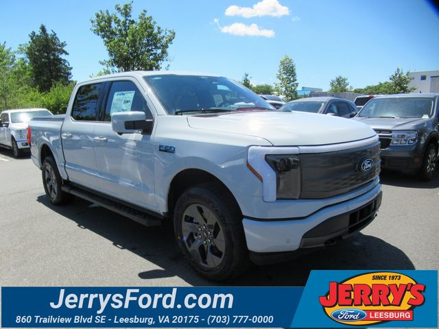 2024 Ford F-150 Lightning LARIAT