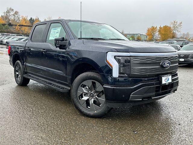 2024 Ford F-150 Lightning LARIAT