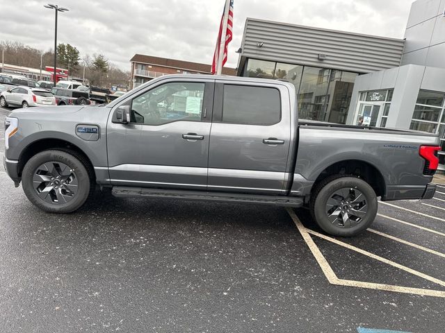 2024 Ford F-150 Lightning LARIAT