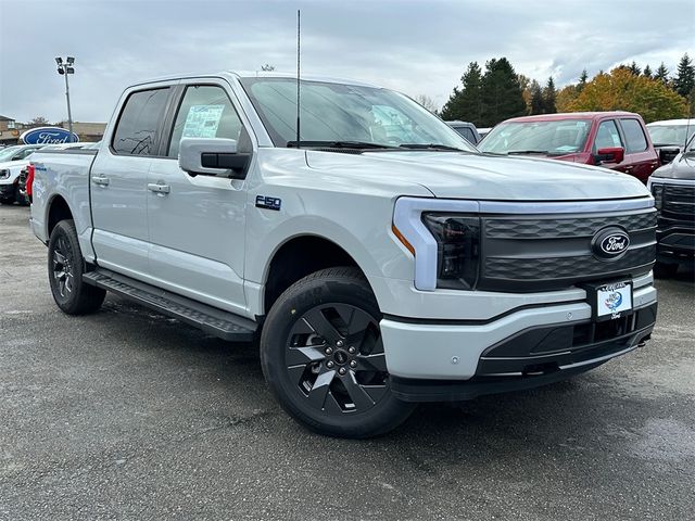 2024 Ford F-150 Lightning LARIAT