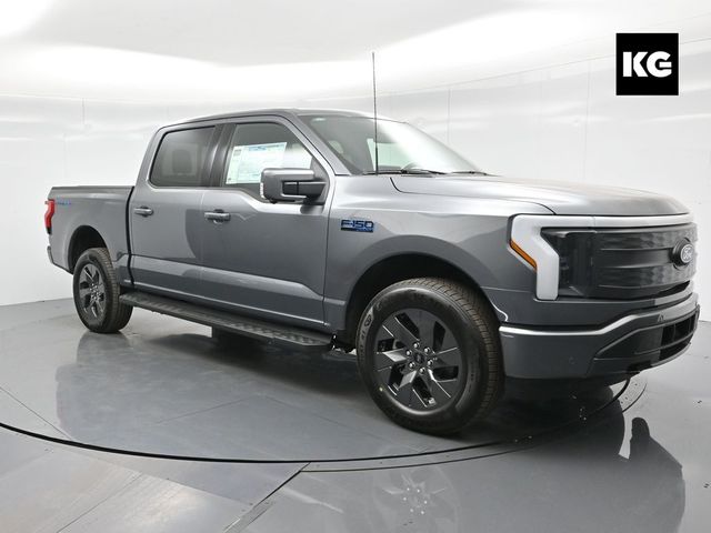 2024 Ford F-150 Lightning LARIAT