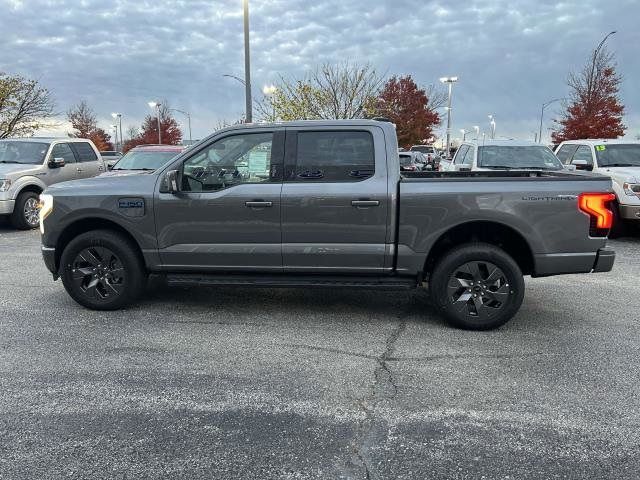 2024 Ford F-150 Lightning LARIAT