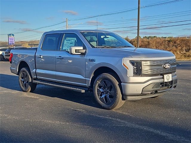 2024 Ford F-150 Lightning LARIAT