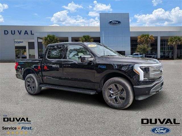 2024 Ford F-150 Lightning LARIAT