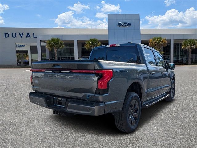 2024 Ford F-150 Lightning LARIAT