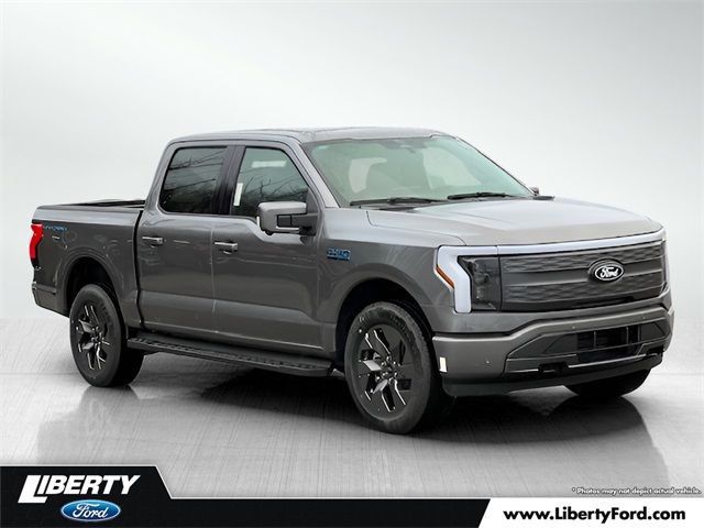 2024 Ford F-150 Lightning LARIAT