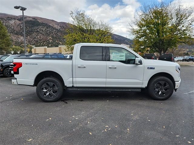 2024 Ford F-150 Lightning LARIAT