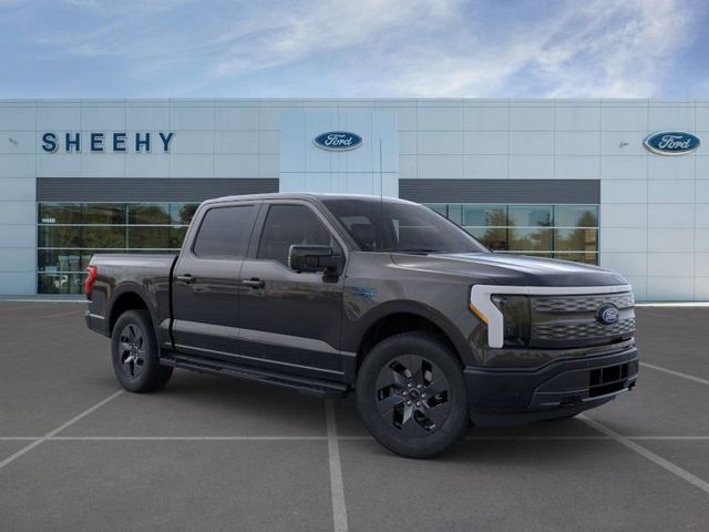 2024 Ford F-150 Lightning LARIAT