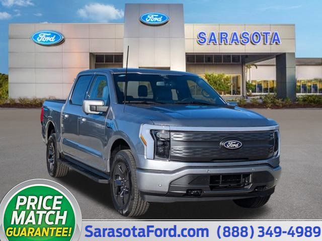 2024 Ford F-150 Lightning LARIAT