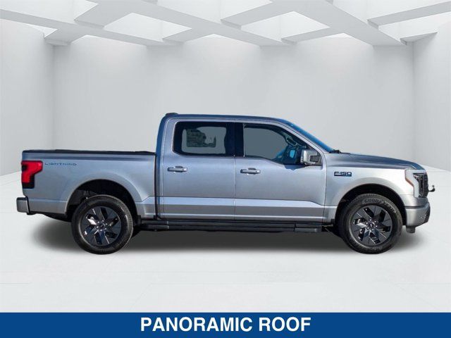 2024 Ford F-150 Lightning LARIAT