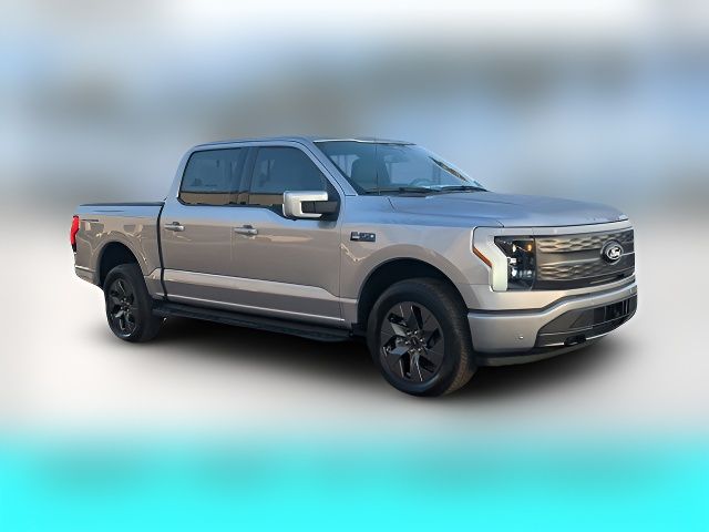 2024 Ford F-150 Lightning LARIAT
