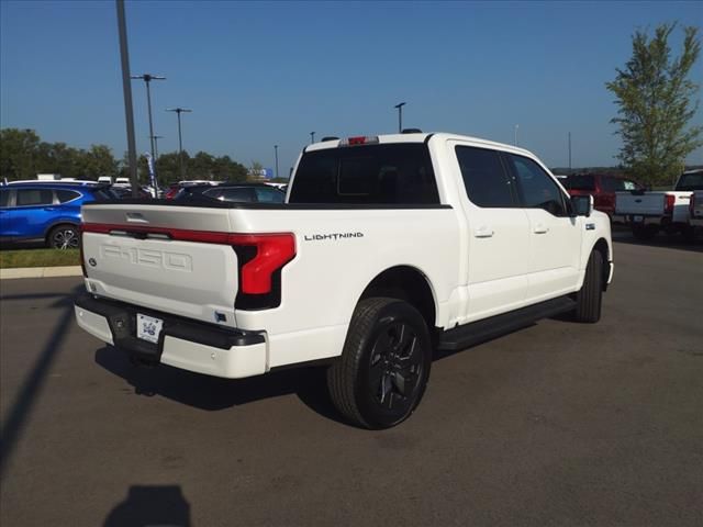 2024 Ford F-150 Lightning LARIAT