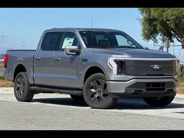 2024 Ford F-150 Lightning LARIAT