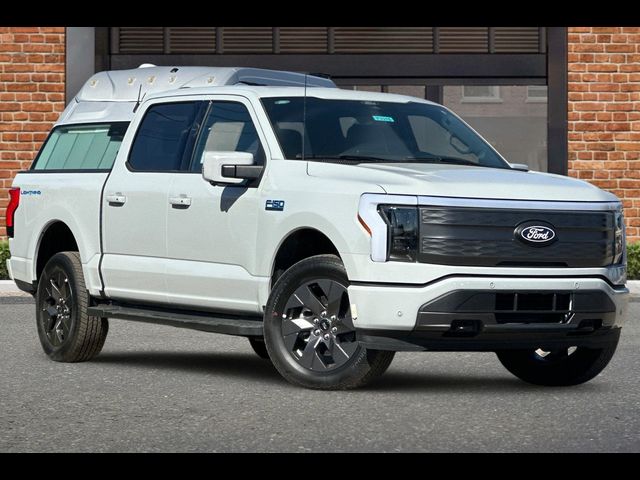 2024 Ford F-150 Lightning LARIAT