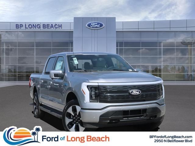 2024 Ford F-150 Lightning Platinum