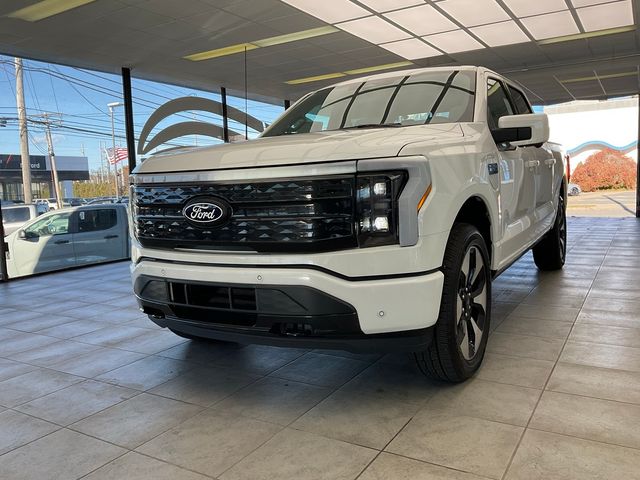 2024 Ford F-150 Lightning Platinum