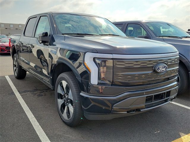 2024 Ford F-150 Lightning Platinum