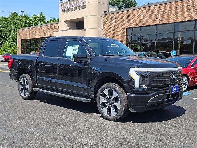 2024 Ford F-150 Lightning Platinum