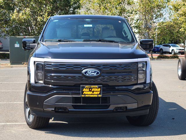 2024 Ford F-150 Lightning Platinum