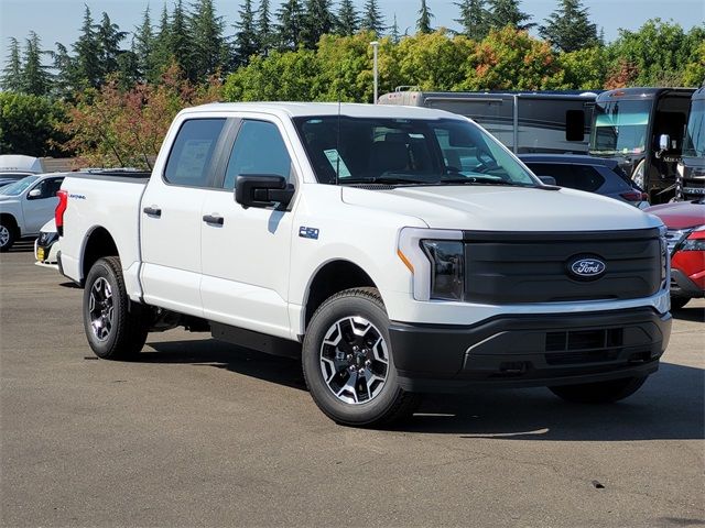 2024 Ford F-150 Lightning Pro