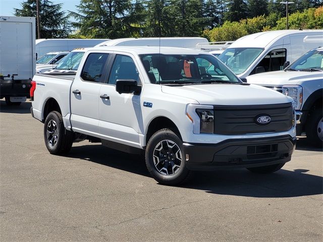 2024 Ford F-150 Lightning Pro