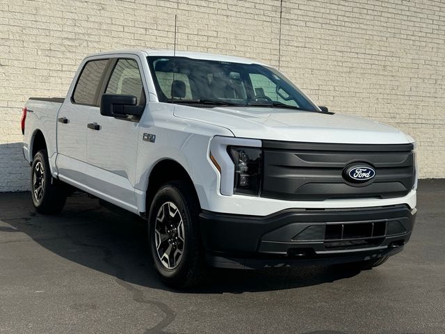 2024 Ford F-150 Lightning Pro