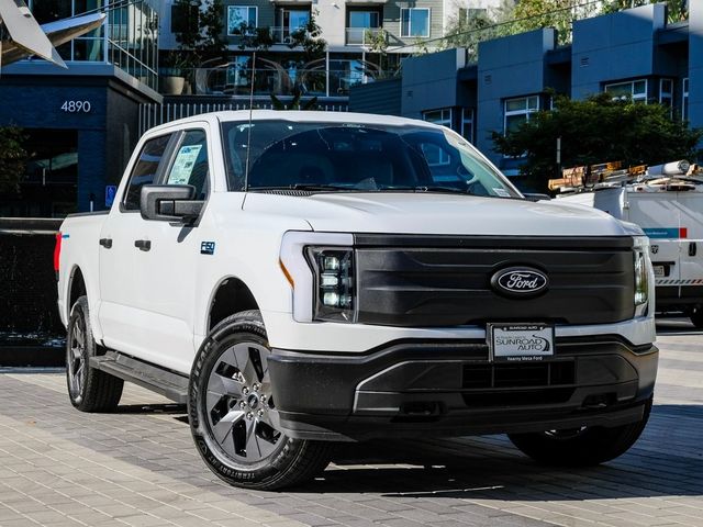 2024 Ford F-150 Lightning Pro