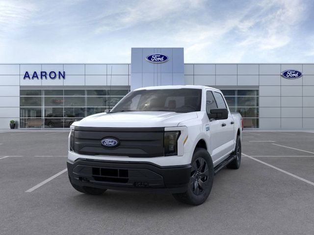 2024 Ford F-150 Lightning Pro