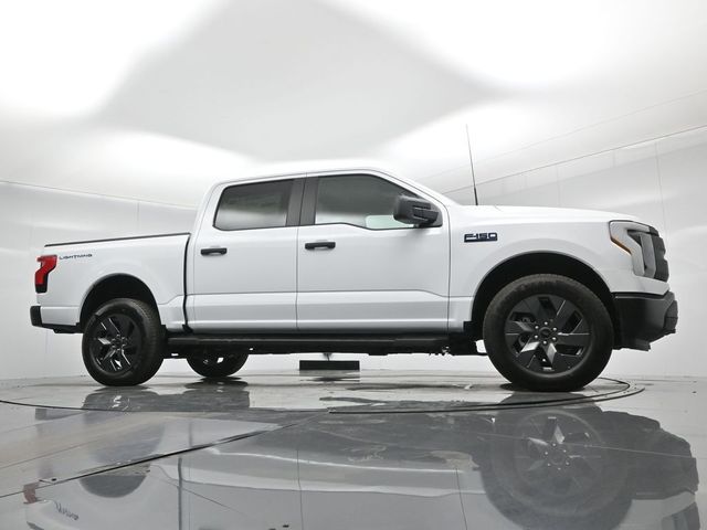 2024 Ford F-150 Lightning Pro