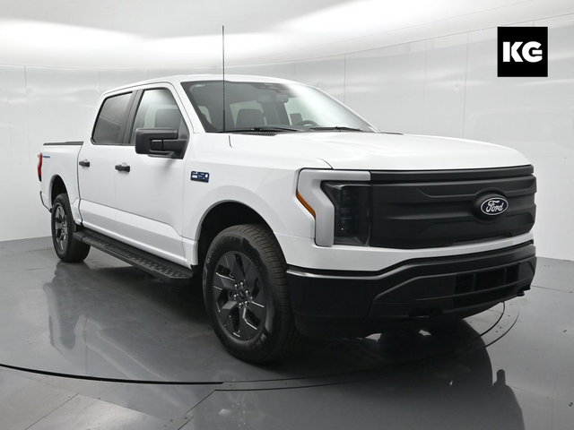 2024 Ford F-150 Lightning Pro