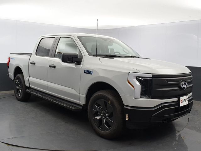 2024 Ford F-150 Lightning Pro