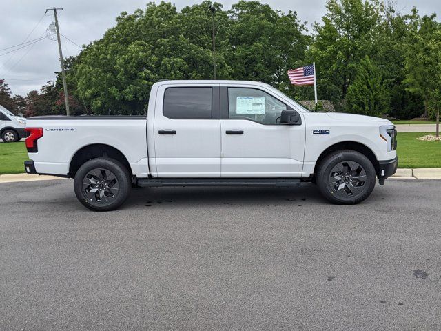 2024 Ford F-150 Lightning Pro