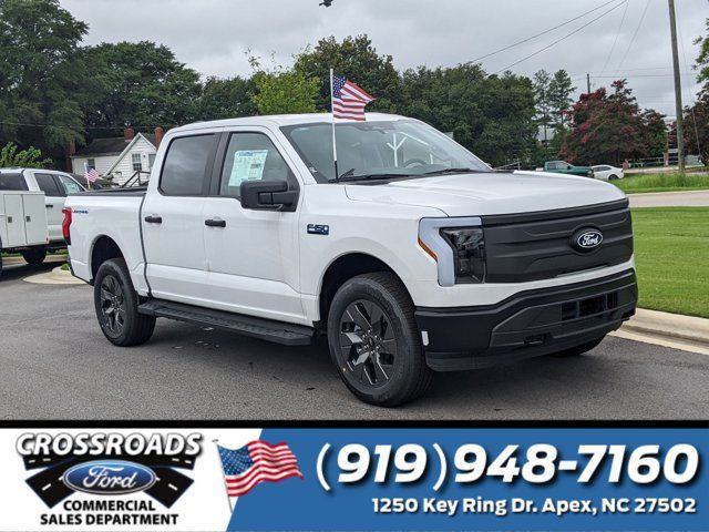 2024 Ford F-150 Lightning Pro