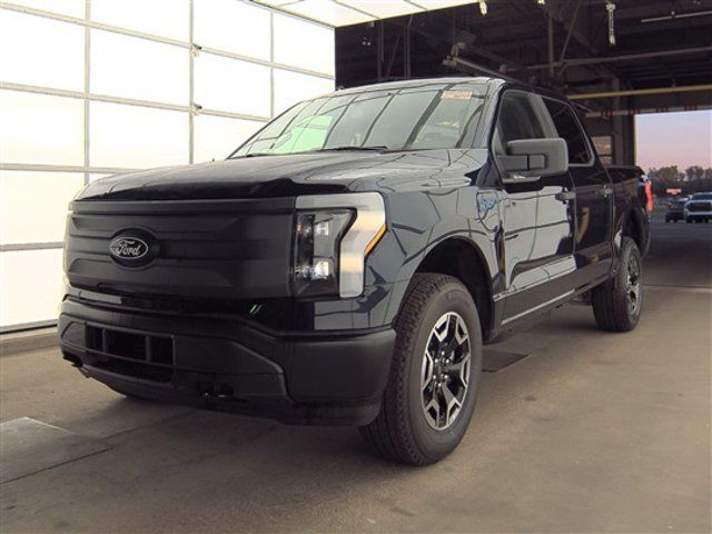 2024 Ford F-150 Lightning Pro