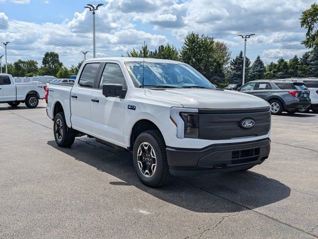 2024 Ford F-150 Lightning Pro