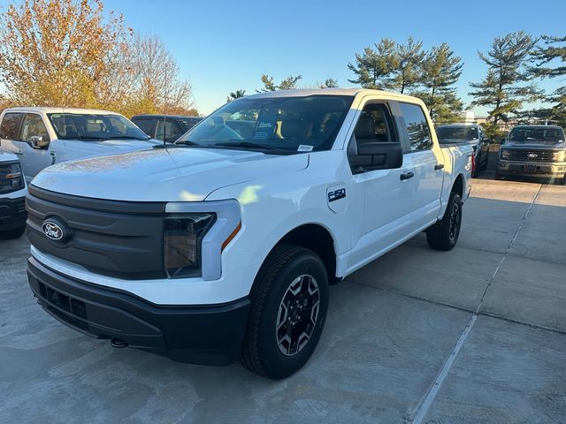 2024 Ford F-150 Lightning Pro