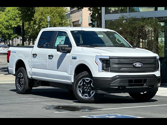 2024 Ford F-150 Lightning Pro