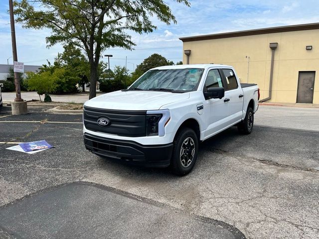 2024 Ford F-150 Lightning Pro