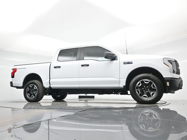 2024 Ford F-150 Lightning Pro