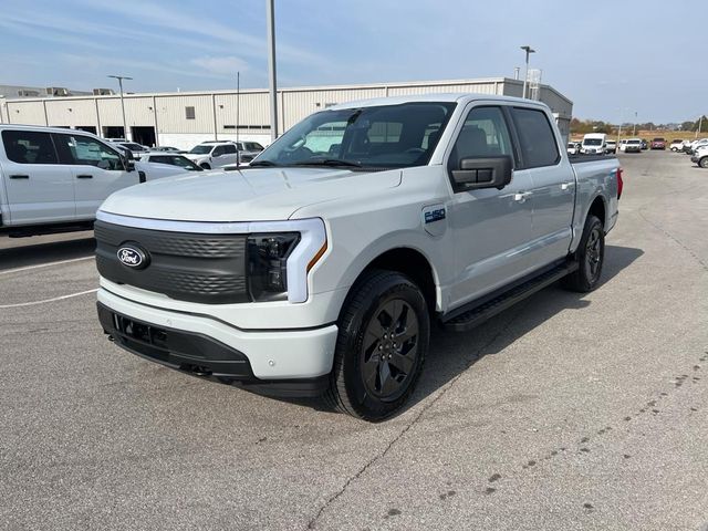 2024 Ford F-150 Lightning Flash