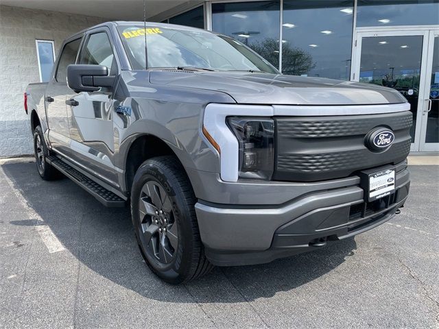 2024 Ford F-150 Lightning XLT