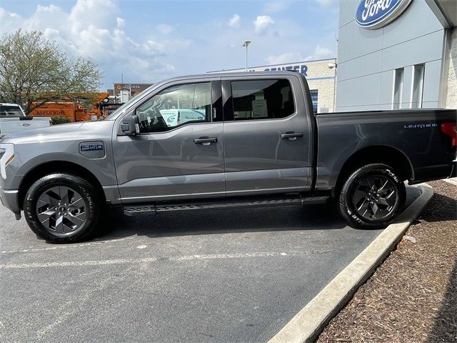 2024 Ford F-150 Lightning XLT