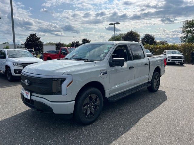 2024 Ford F-150 Lightning XLT