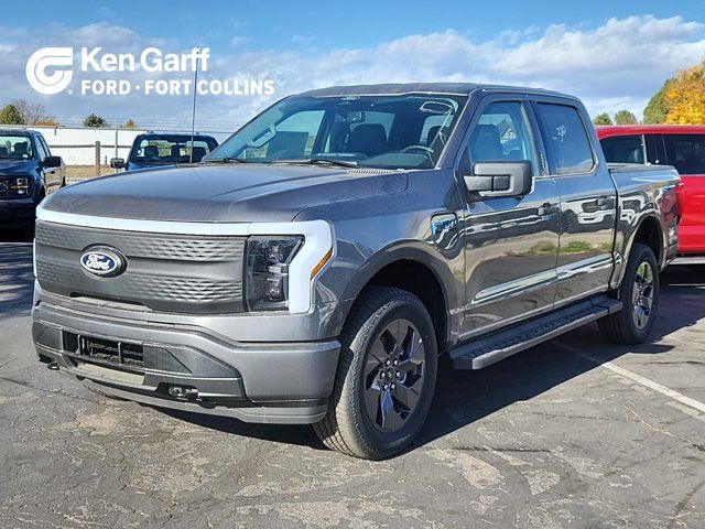 2024 Ford F-150 Lightning XLT