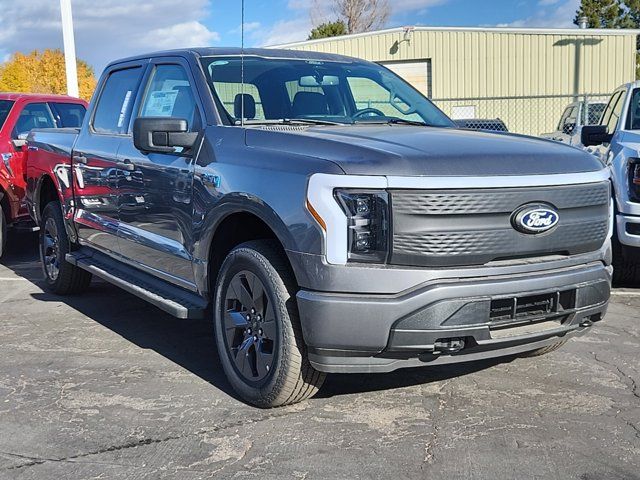 2024 Ford F-150 Lightning XLT