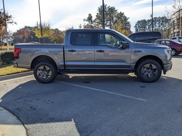 2024 Ford F-150 Lightning XLT