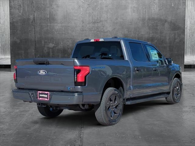 2024 Ford F-150 Lightning XLT