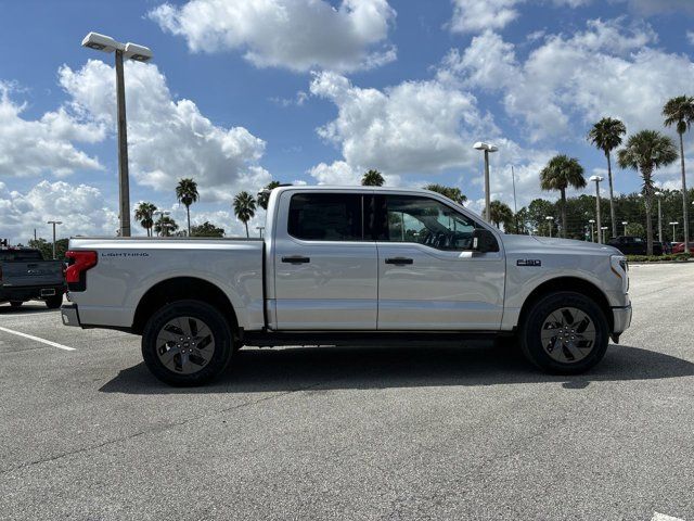 2024 Ford F-150 Lightning XLT