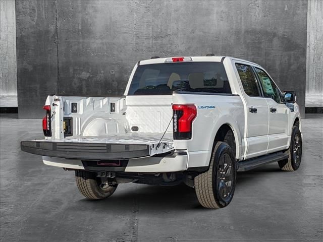 2024 Ford F-150 Lightning XLT