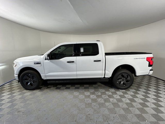 2024 Ford F-150 Lightning XLT